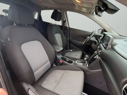 Used 2020 Hyundai Kona SEL Plus image 32