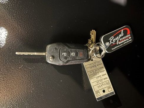 Used 2022 Ford F250 XLT w/ XLT Premium Package image 30