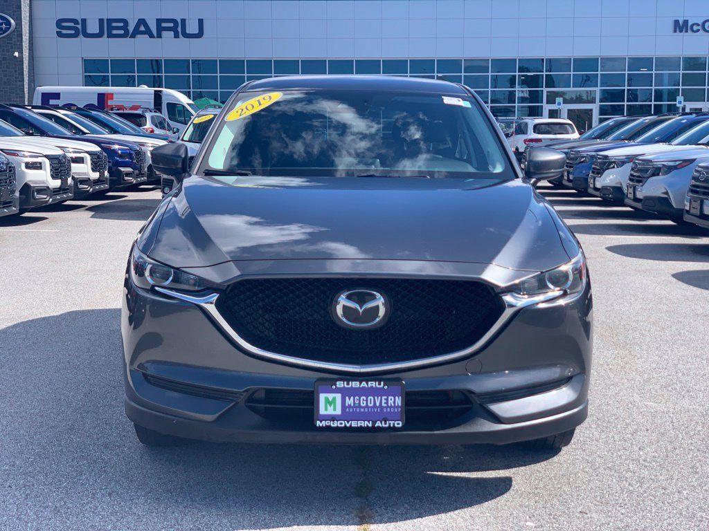 Used 2019 MAZDA CX-5 Touring AWD/4WD image 2