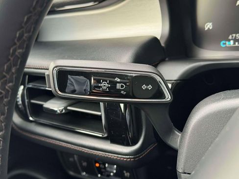 Used 2022 Lincoln Aviator AWD w/ Premium Package image 21