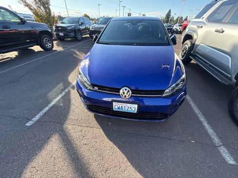 Used 2019 Volkswagen Golf R 4-Door AWD/4WD image 2