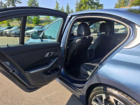 Used 2026 BMW 330i xDrive Sedan w/ Convenience Package AWD/4WD image 14