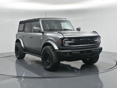Used 2023 Ford Bronco Outer Banks image 58