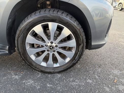 Used 2019 Mercedes-Benz GLS 450 4MATIC w/ Premium 1 Package image 9