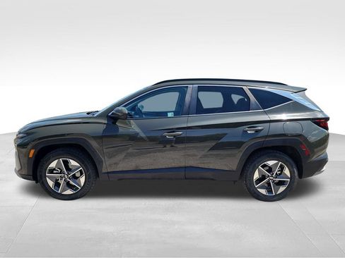 Used 2025 Hyundai Tucson SEL AWD/4WD image 4