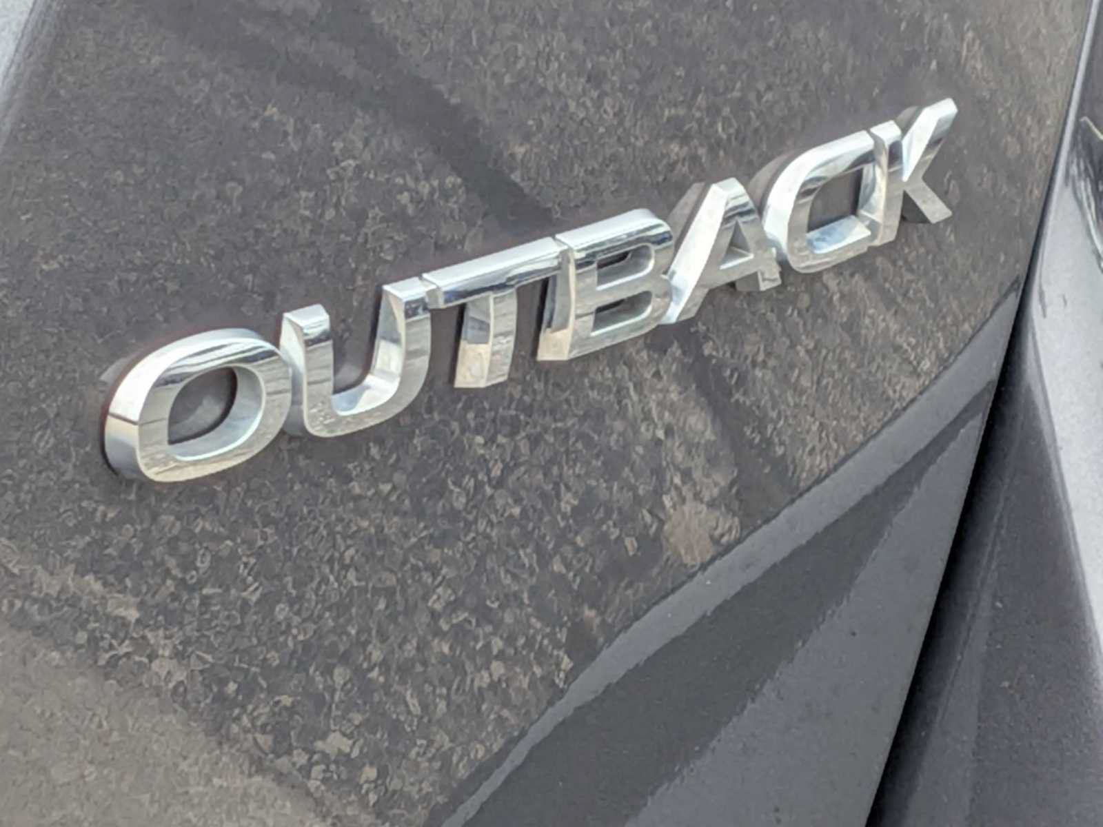 Used 2024 Subaru Outback Premium AWD/4WD image 12
