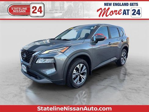 Used 2022 Nissan Rogue SV image 1