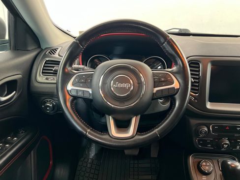 Used 2020 Jeep Compass Trailhawk image 13