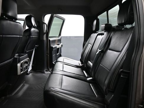 Certified 2018 Ford F250 Lariat w/ Lariat Ultimate Package image 20