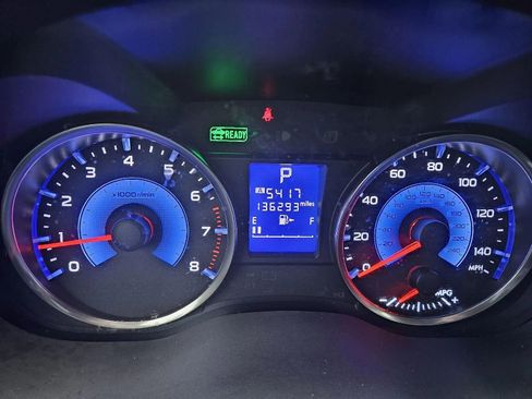 Used 2015 Subaru Crosstrek Touring AWD/4WD image 17