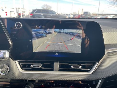 New 2026 Chevrolet Equinox LT w/ LPO, Floor Liner Package image 22