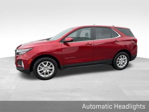 Used 2024 Chevrolet Equinox LT w/ LPO, Floor Liner Package image 7