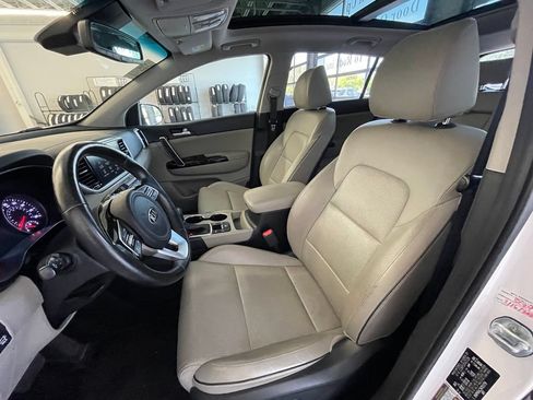 Used 2022 Kia Sportage EX w/ EX Technology Package FWD image 24