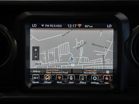 Used 2023 Jeep Wrangler Unlimited Sport AWD/4WD image 21