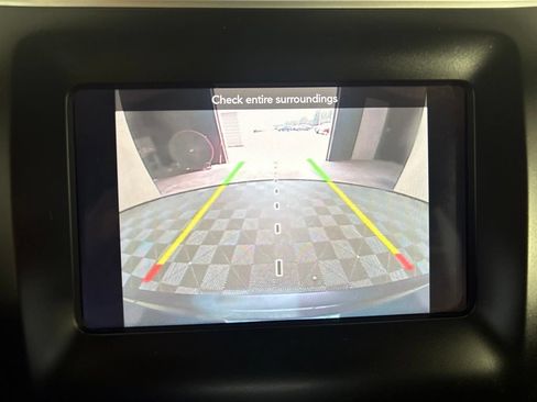 Used 2020 Jeep Cherokee Latitude w/ Advanced Safety Group FWD image 43