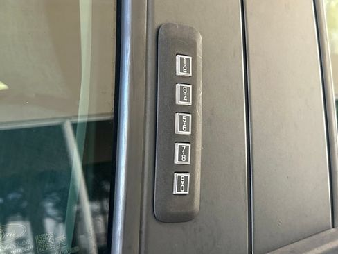 Used 2022 Ford Maverick XLT FWD image 15
