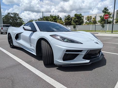 Used 2022 Chevrolet Corvette Stingray Premium Cpe w/ Z51 Performance Package RWD image 4