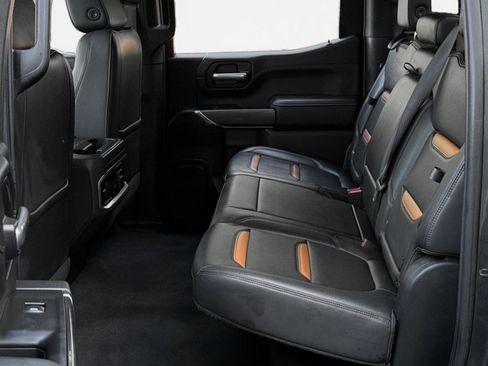 Used 2020 GMC Sierra 1500 AT4 w/ AT4 Premium Package AWD/4WD image 13