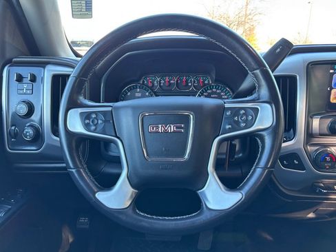 Used 2019 GMC Sierra 1500 SLE w/ SLE Value Package image 21