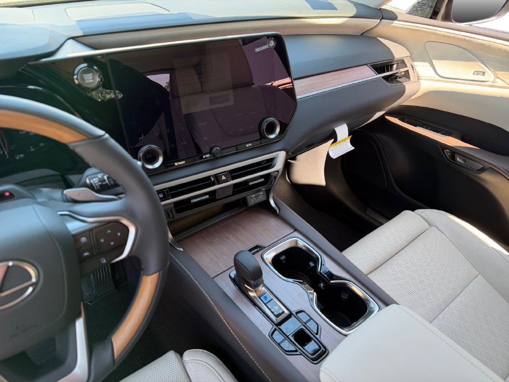 New 2026 Lexus RX 350 AWD image 14