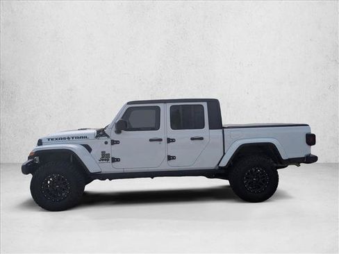 Used 2023 Jeep Gladiator Sport AWD/4WD image 9