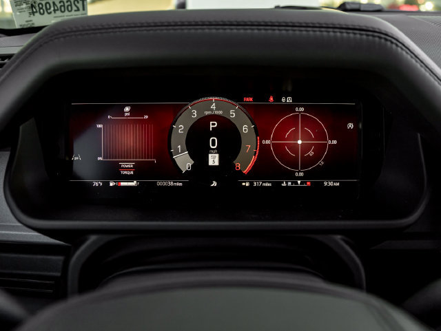 New 2026 Land Rover Defender 110 OCTA AWD/4WD image 18