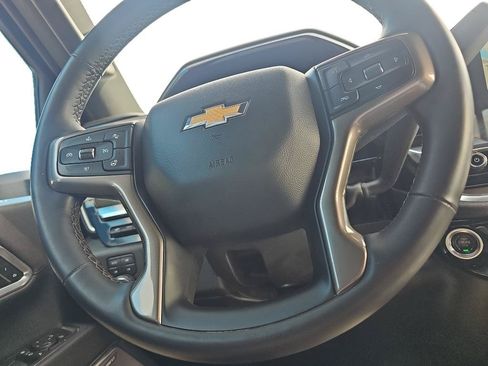 Used 2024 Chevrolet Silverado 2500 High Country w/ High Country Premium Package AWD/4WD image 15