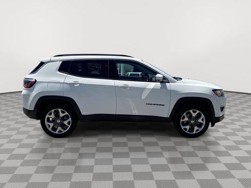 Used 2021 Jeep Compass Limited AWD/4WD image 12