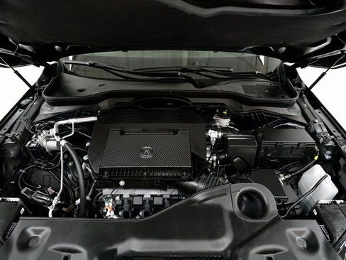 Used 2025 Acura MDX SH-AWD image 3