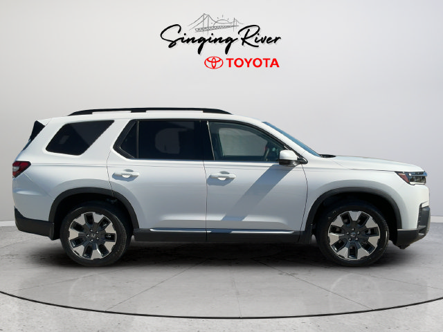 Used 2026 Honda Pilot Touring image 8