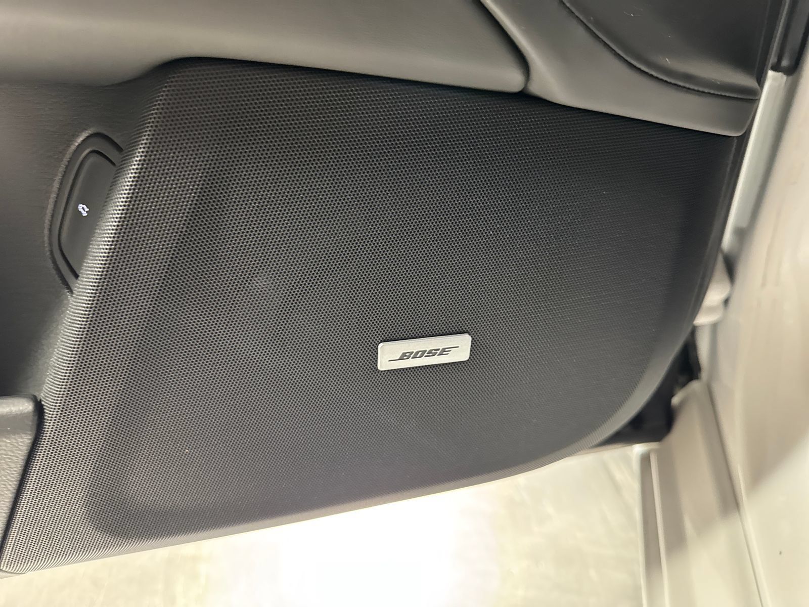 Used 2018 Cadillac CT6 Platinum AWD/4WD image 12