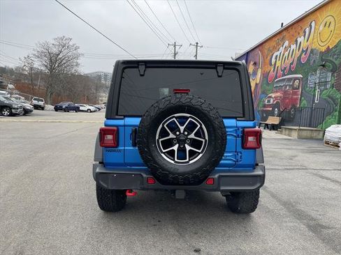 Certified 2024 Jeep Wrangler Unlimited Rubicon image 4