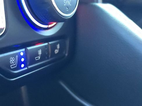 Used 2023 Chevrolet Tahoe High Country w/ Premium Package image 39