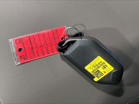 New 2026 Kia Carnival image 23