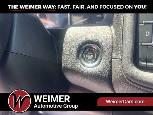 Used 2021 GMC Yukon Denali w/ Denali Premium Package AWD/4WD image 15