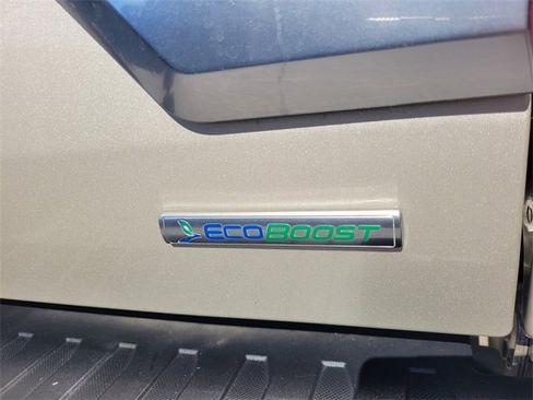 Used 2018 Ford F150 Platinum w/ Equipment Group 701A Luxury image 12