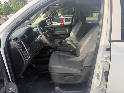 Used 2018 RAM 2500 Tradesman AWD/4WD image 4