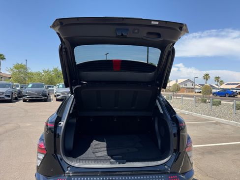 Used 2024 Hyundai Kona Limited FWD image 34