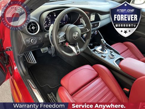 Used 2024 Alfa Romeo Giulia Quadrifoglio RWD image 13