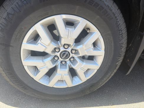 Certified 2023 Nissan Frontier SV w/ SV Convenience Package RWD image 26