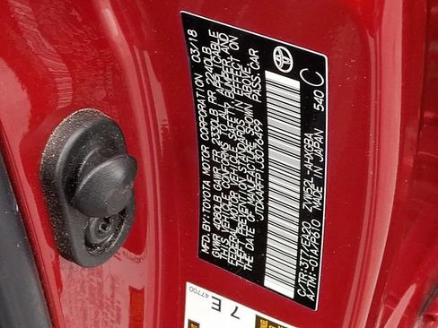 Used 2018 Toyota Prius Prime Premium image 27