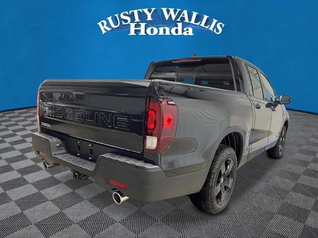New 2026 Honda Ridgeline Black Edition image 3