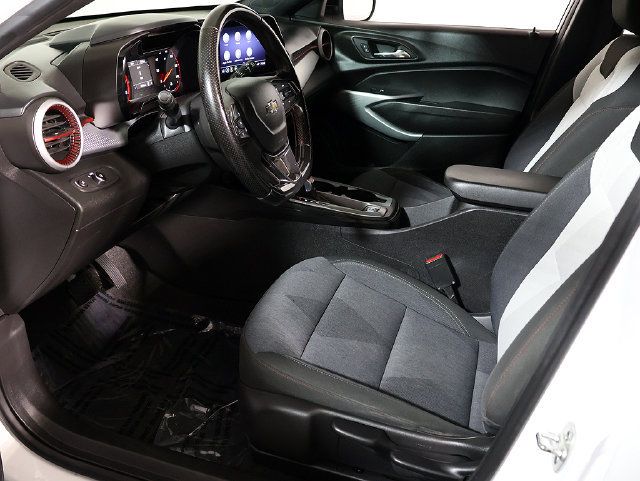 Used 2024 Chevrolet Trax RS w/ Driver Confidence Package FWD image 12
