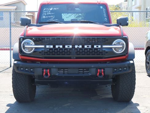 Certified 2024 Ford Bronco Wildtrak AWD/4WD image 3