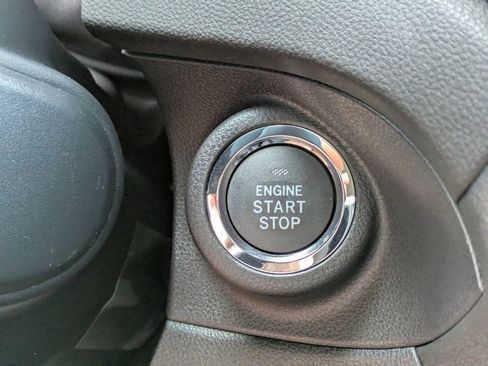 New 2026 Subaru Ascent Limited image 33