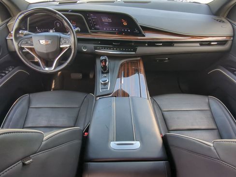 Used 2023 Cadillac Escalade ESV Premium Luxury image 20