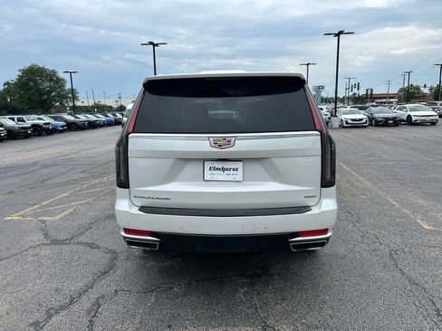 Used 2023 Cadillac Escalade Premium Luxury w/ LPO, Floor Liner Package AWD/4WD image 8