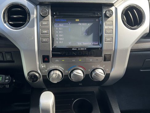 Used 2014 Toyota Tundra SR5 w/ TRD Off Road Package image 22