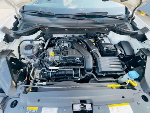 Used 2022 Volkswagen Taos S image 28