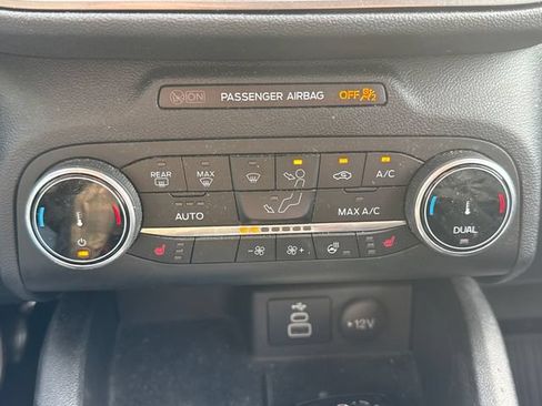 Used 2024 Ford Escape Active AWD/4WD image 28